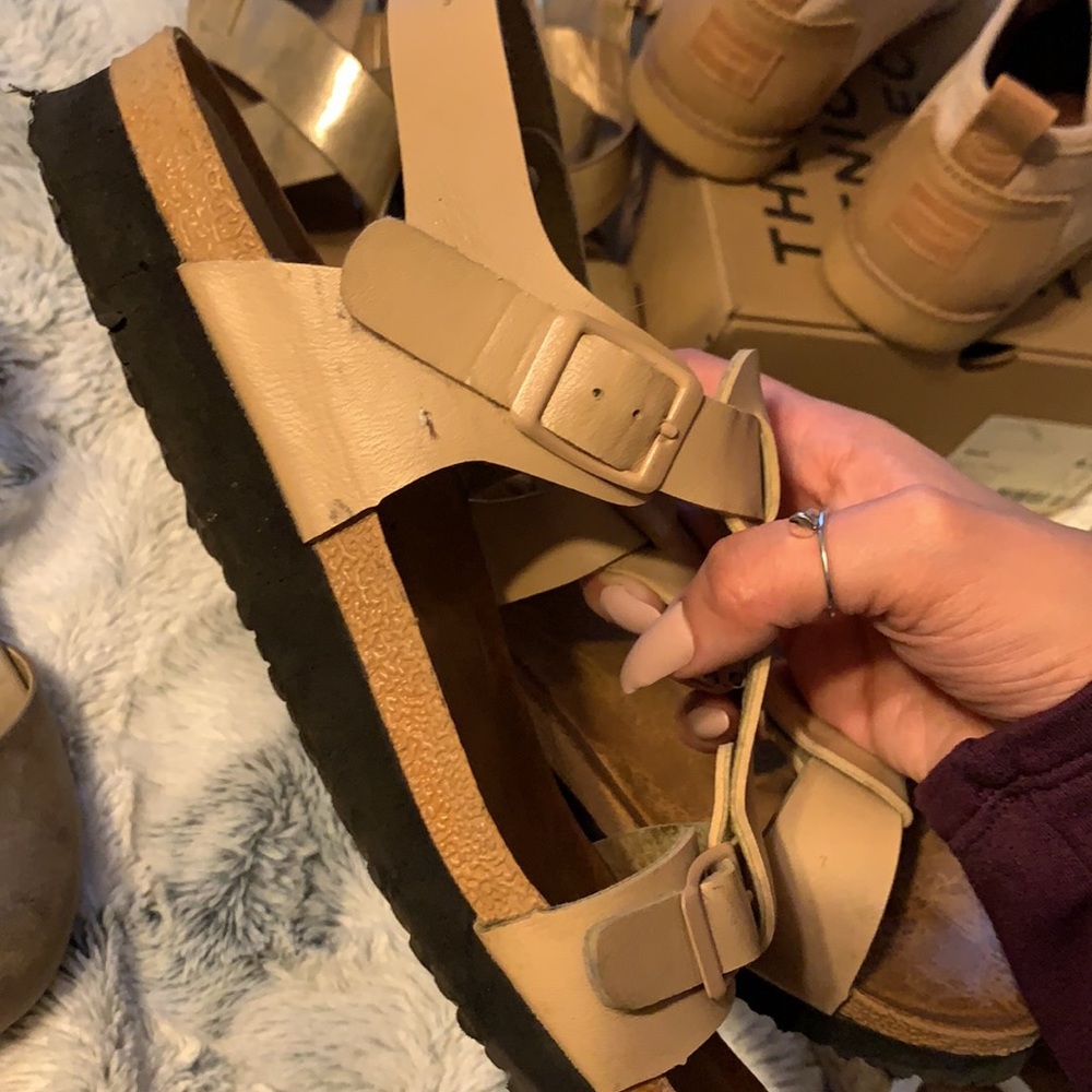 Sandals - Picture 3 of 3